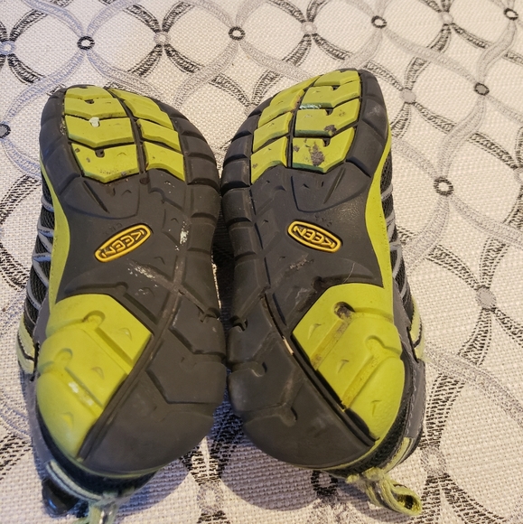 Boys Keen Shoes - Picture 4 of 5